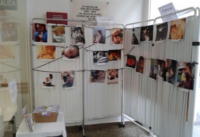 Exposición fotográfica sobre lactancia materna en el Centro de Salud de  Benimámet 